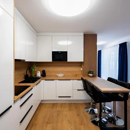 Azure Premium Dreams Apartment